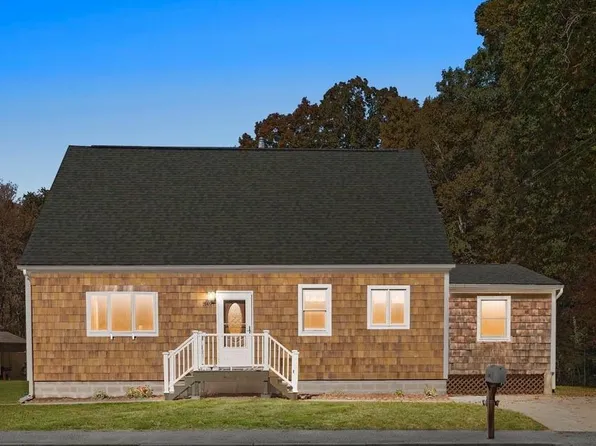 3491 Flat River Rd, Coventry, RI 02816