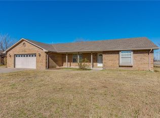 1900 Villa Dr, El Reno, OK 73036