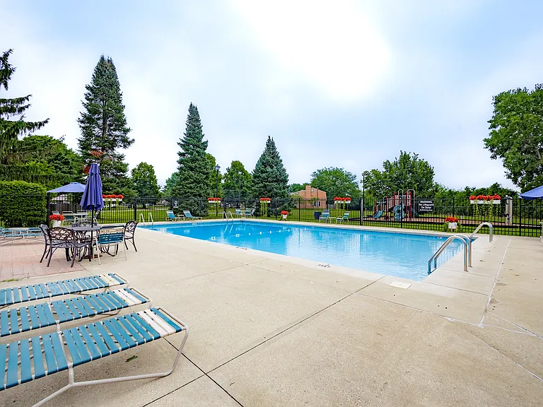 Swimming Pool at University Park Apartments