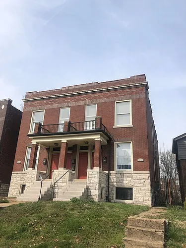 1821-23 Russell Blvd Photo 1