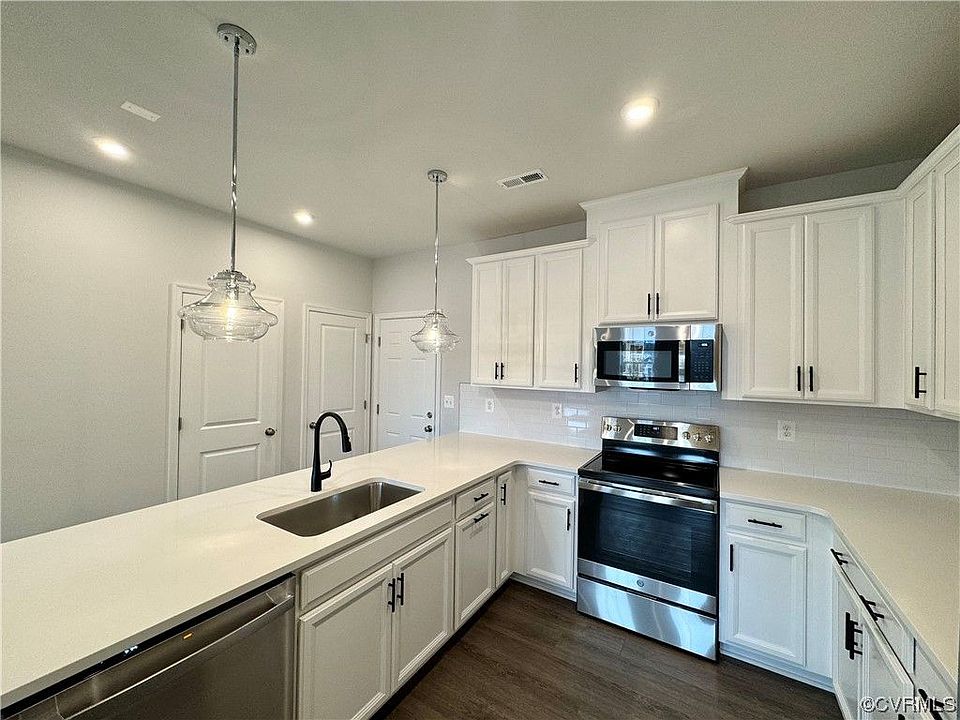 13331 Coalfield Station Ln, Midlothian, VA 23114 Zillow