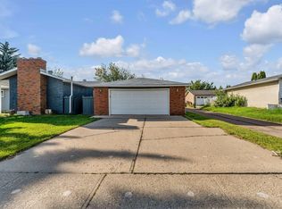 3508 84th St NW, Edmonton, AB T6K0H3