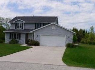 4726 Scotch Pine Cir, Sheboygan, WI 53083
