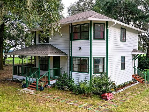2nd image of 12907 Mikelyn Pl
