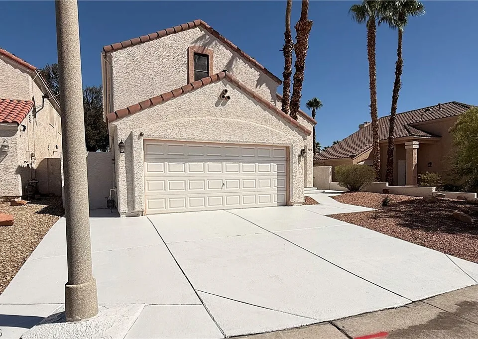 3212 Beacon Shores Cir