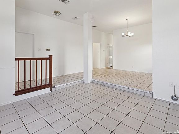 5th image of 8123 Ludlow Trail