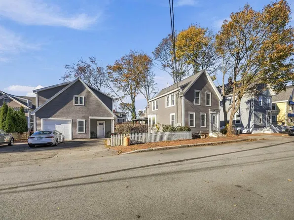 32 Union Street, Portsmouth, NH 03801