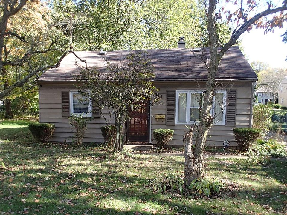 1st image of 1109 S Hawkins Ave