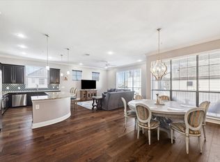 2120 Kipling St APT 304, Houston, TX 77098