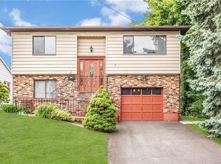 17 Clare Ter, Yonkers, NY 10707