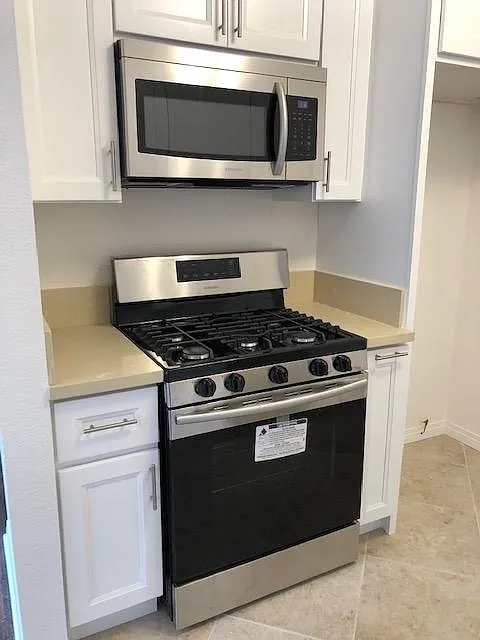 12349 Oxnard St — Photo 3