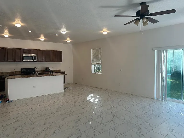 3601 1/2 E Fern St — Photo 19