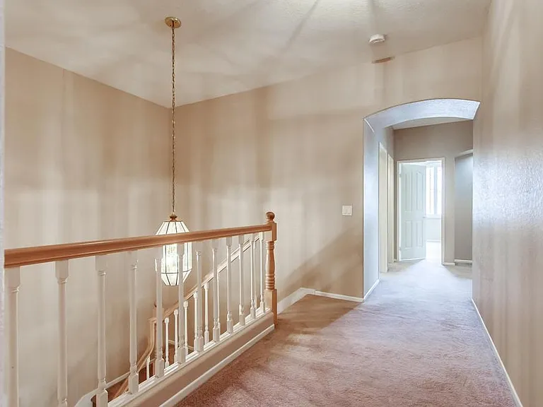 1879 Matin Cir #140 — Photo 20