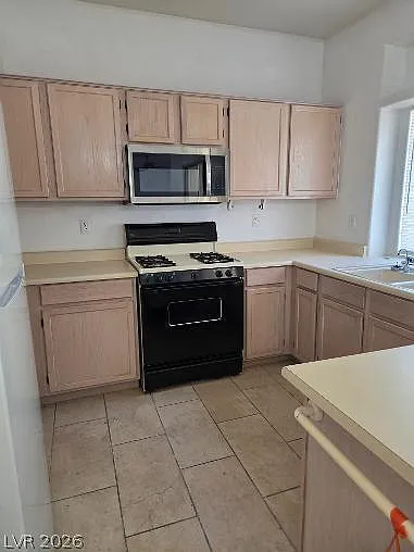 2 bed, 2.0 bath, 1197 sqft, $1,595 — Photo 1