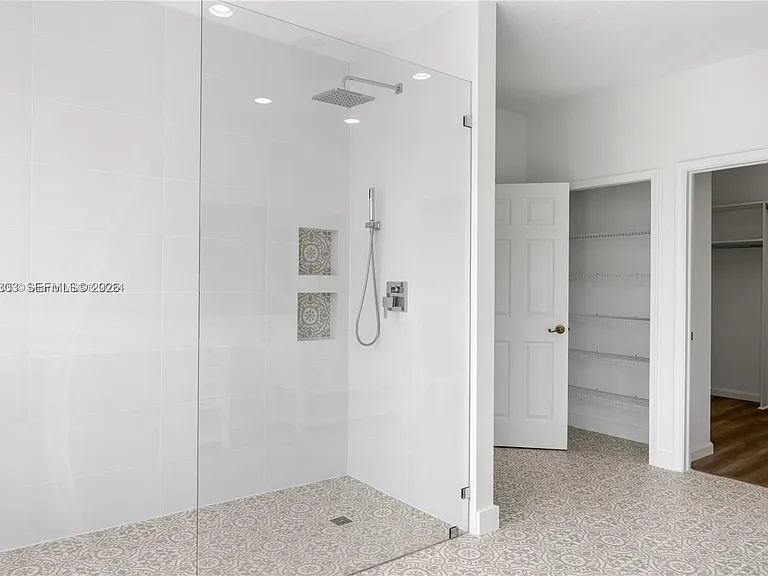 16449 SW 84th Pl — Photo 63