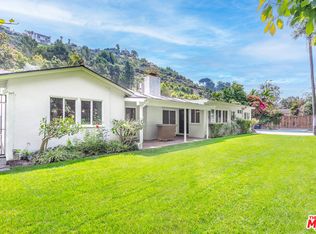 1117 Roscomare Rd, Los Angeles, CA 90077