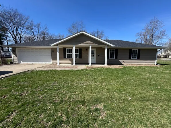 1205 Bertley St, Moberly, MO 65270