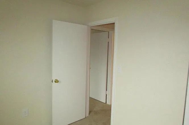 3 bed, 1326 sqft, $2,000 — Photo 3