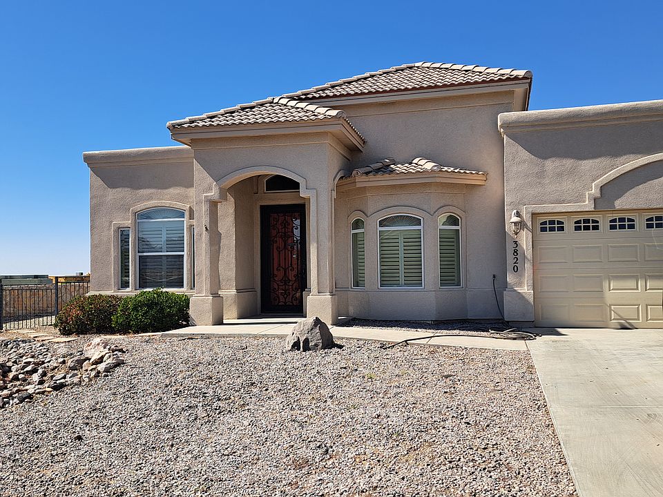 Front of house - 3820 Ascencion Circle