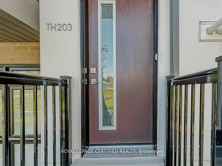 90 Canon Jackson Dr #203 — Photo 4