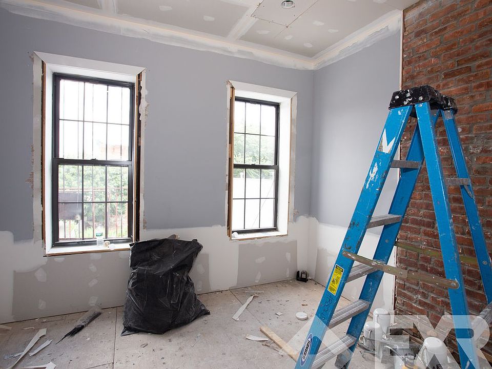 2nd image of 417 Throop Ave APT 3C