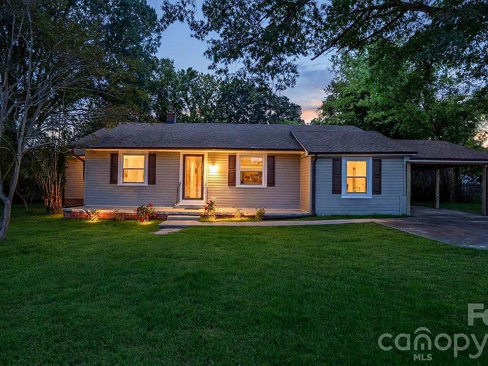 1st image of 78 Stonecrest Cir SW