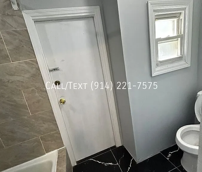 90 Linden St — Photo 3