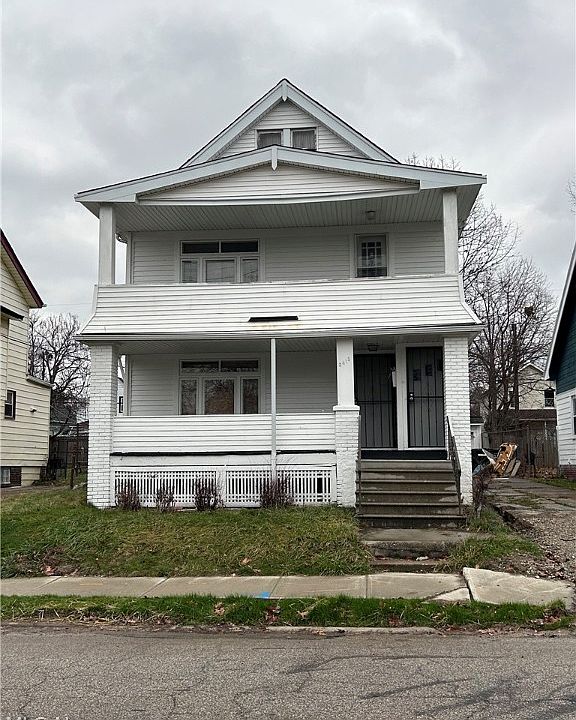1st image of 3413 E 105th St