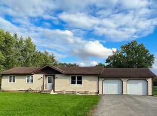 3916 E 2601st Rd, Sheridan, IL 60551