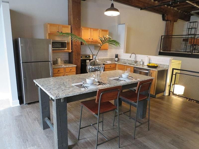 1st image of 1435 S 18th St #134