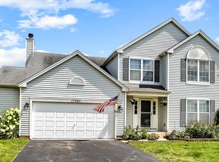 17093 S Auburn Ridge Dr, Lockport, IL 60441