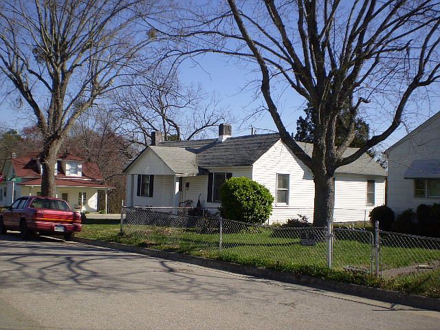 1st image of 2131 Suggs Ave