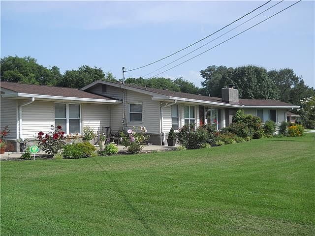 2nd image of 106 Riviera Dr