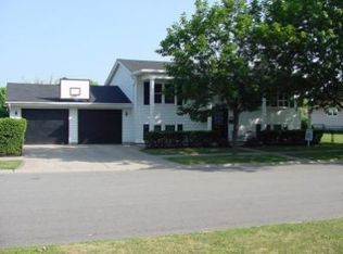 1028 W Ash Ave, Griffith, IN 46319