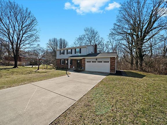 3rd image of 8175 Timbercreek Dr