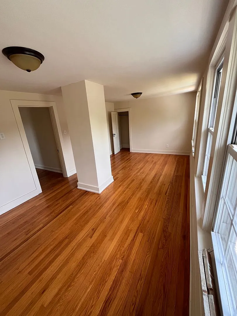4 Bedroom || 1.5 Bathroom Home in Altavista — Photo 1