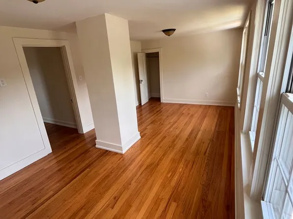 404 11th St, Altavista, VA 24517