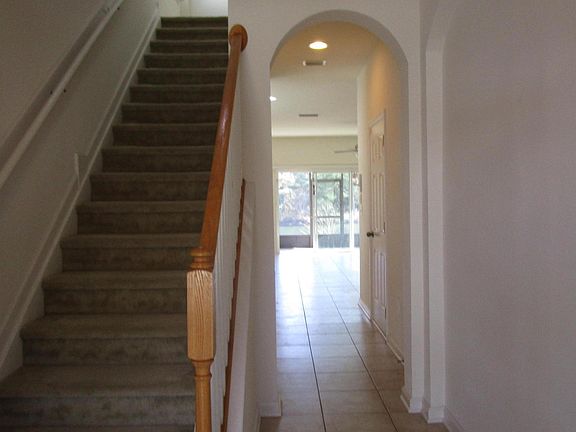 4th image of 351 Sunstone Ct