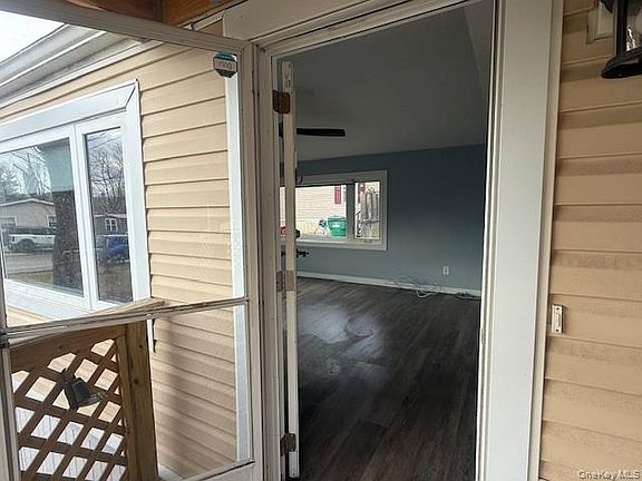 5th image of 567 Sheafe Road #10