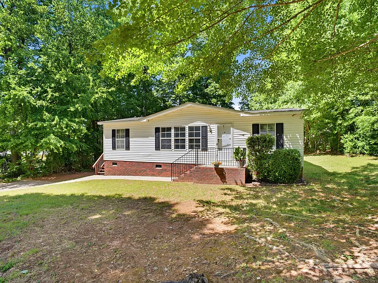 134 Knight N Gail Dr — Photo 2