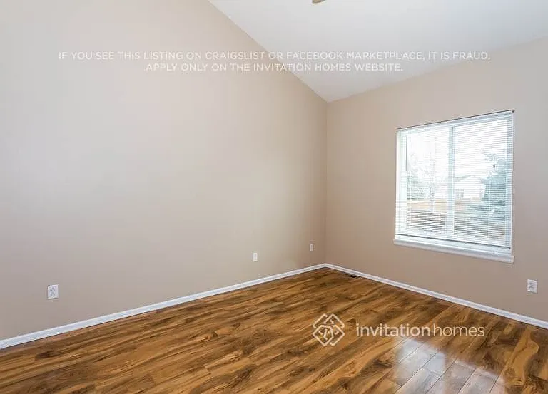 392 Balsa Dr — Photo 10