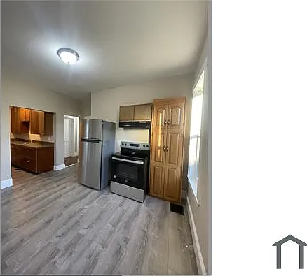 99 South St #2L