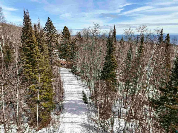 6 Quist Rd, Grand Marais, MN 55604