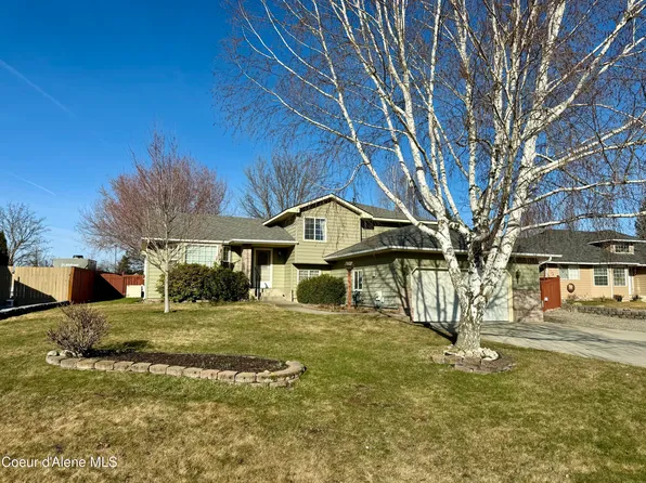 8289 N Rude St, Hayden Lake, ID 83835