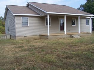 493 Wherry Rd, Hornbeak, TN 38232