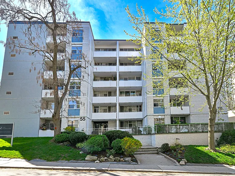 55 Montclair Ave — Photo 9