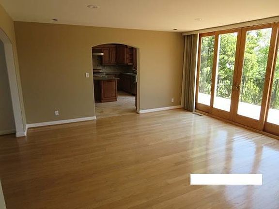 5th image of 5070 Marmol Dr