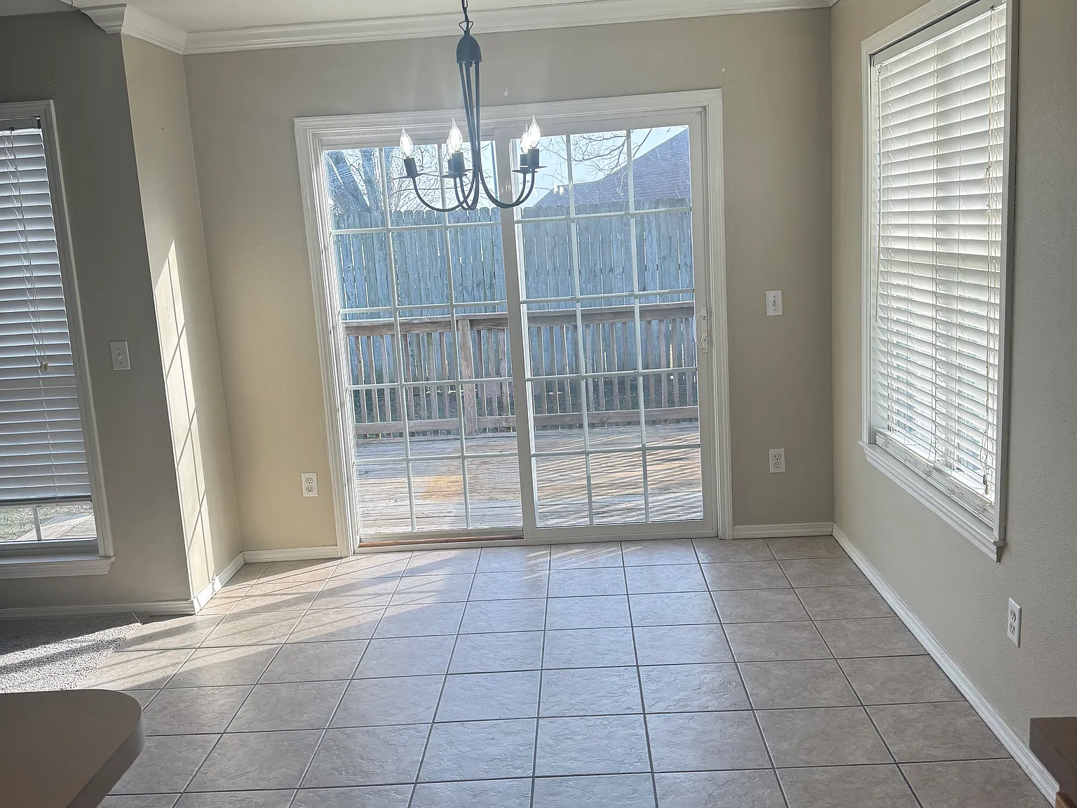 1108 Sunrise Circle — Photo 4