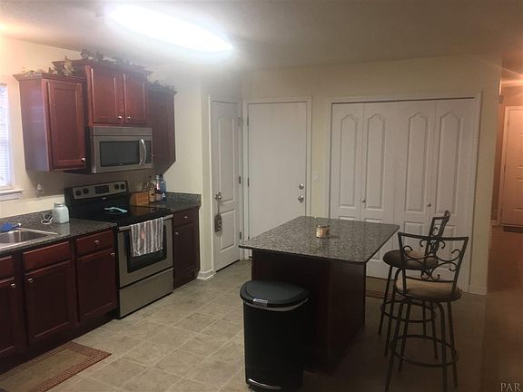 3rd image of 10633 Senegal Dr