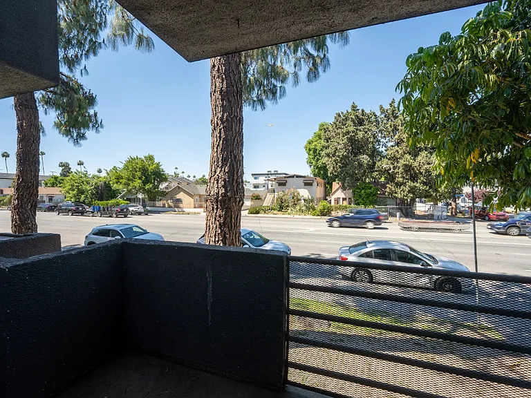 14200 Victory Property — Photo 7